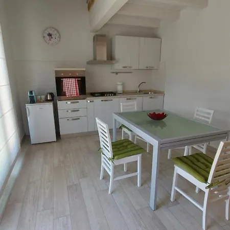 Tatil Evi Santa Croce *